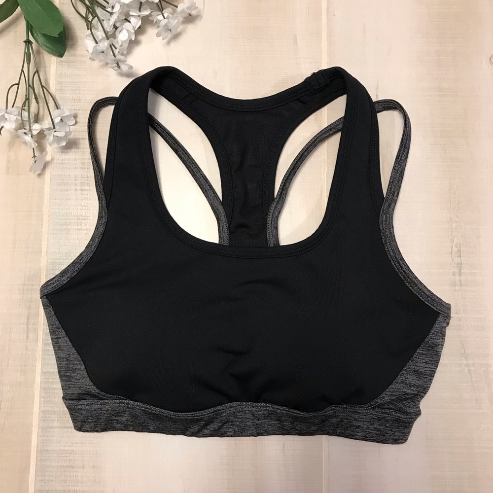 SOLD| Gaiam Yoga Sports Athletic Bra Black Gray - Picture 1 of 6